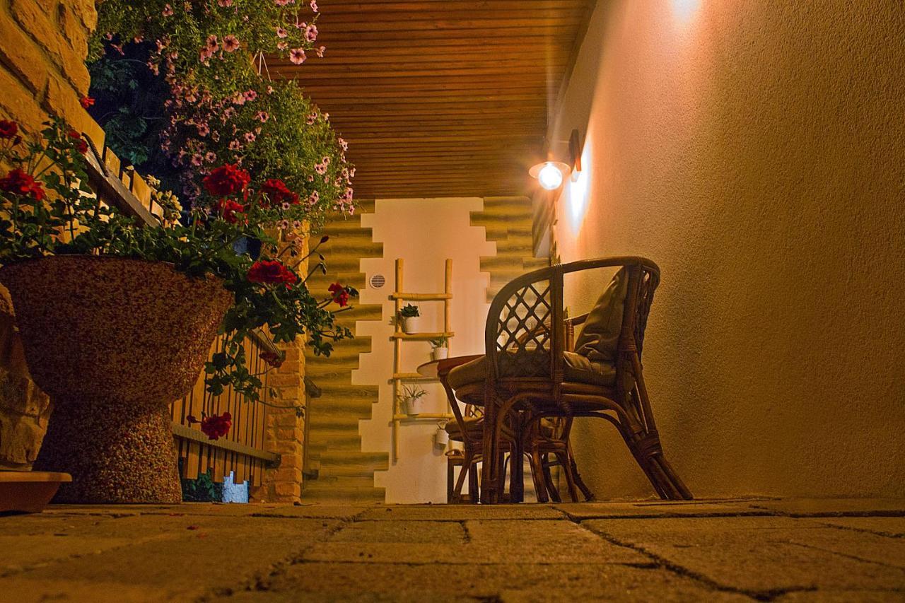 Cityside Cottage Eger Exteriér fotografie